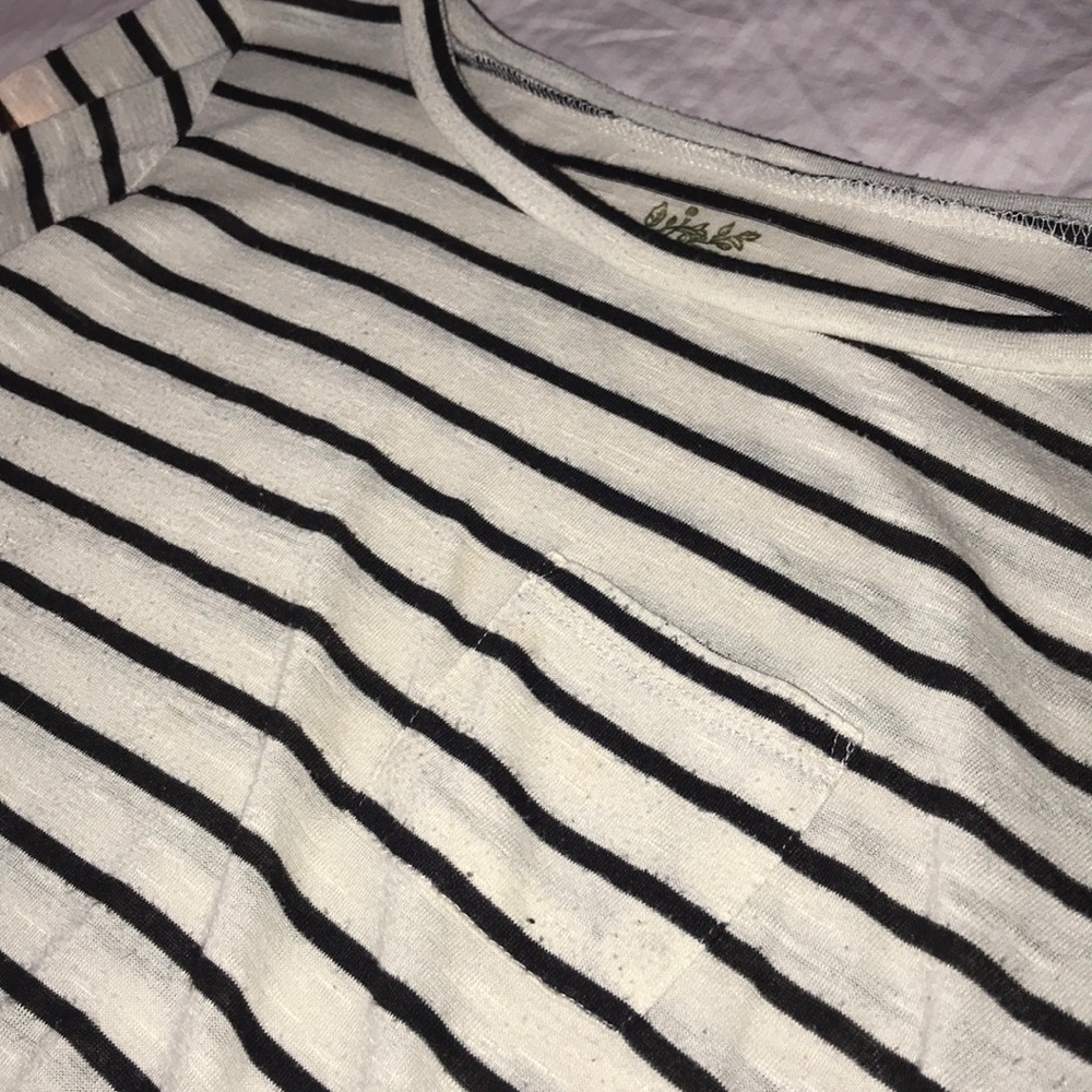 Blouse - Picture 2 of 3